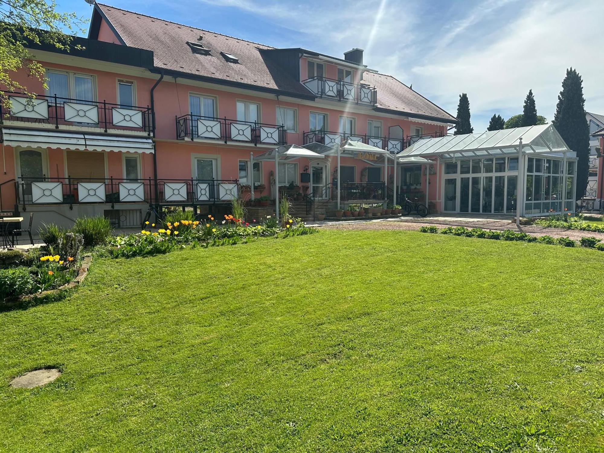 Hotel Hofmann Zur Muehle Bad Krozingen Exterior foto